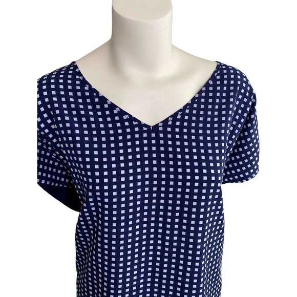 Apt.9 Blouse Top Women's 0X Plus Blue Navy V-Neck Mixed-Media Geo-Print Soft - Picture 3 of 9